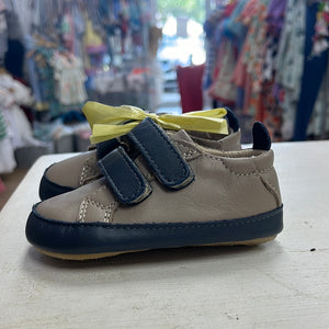 Old Soles ￼khaki and navy