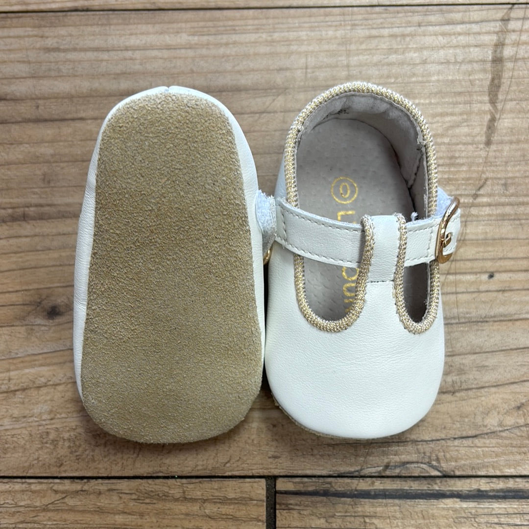 L'Amour 3533 Infant Girls Evie T-Strap Crib Shoe (STHE)