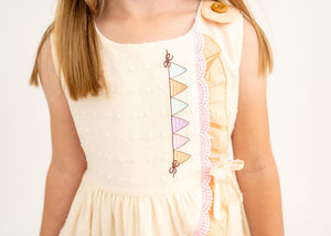 Evie's Closet S24-131 Come Fly With Me (HE)