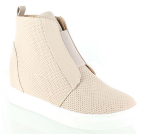 Pazzle Taupe Ankle Booties (STHE)