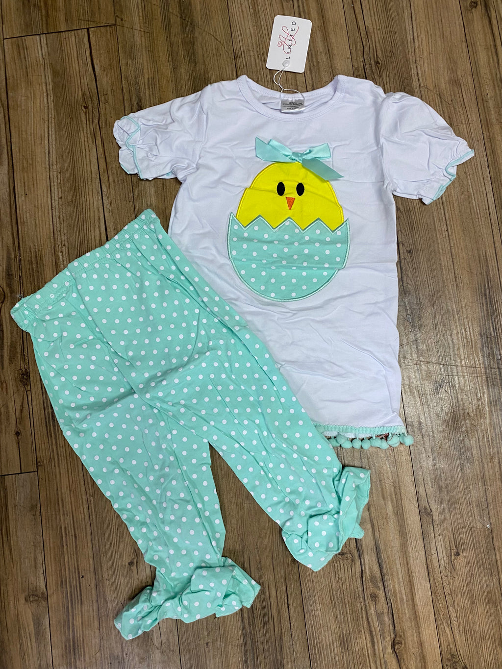 Ann Loren Easter Chick Capri Spring Outfit (STHE)