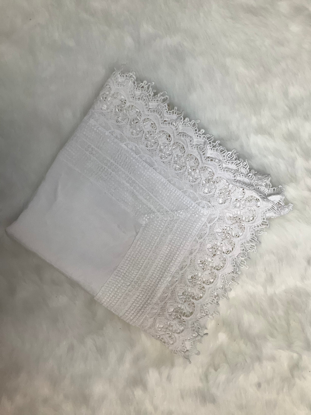 Miss Rose Sister Violet White Lace Blanket