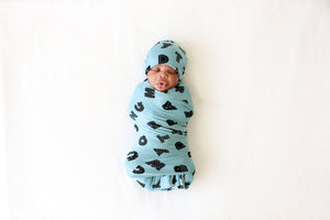 Posh Peanut Alpha Bamboo Swaddle and Beanie Set (STHE)
